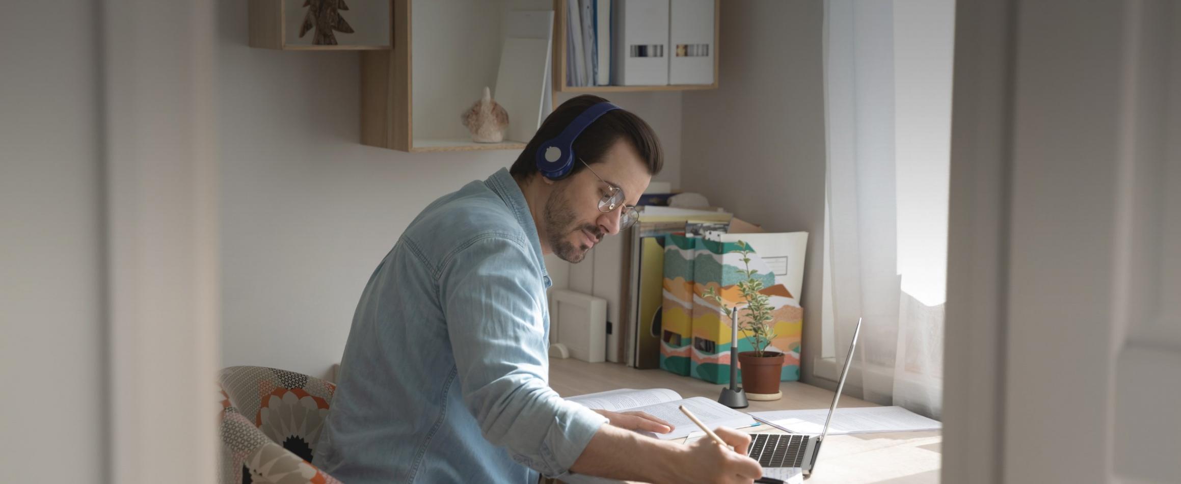 Online-Lernsession bei Realizex Systems